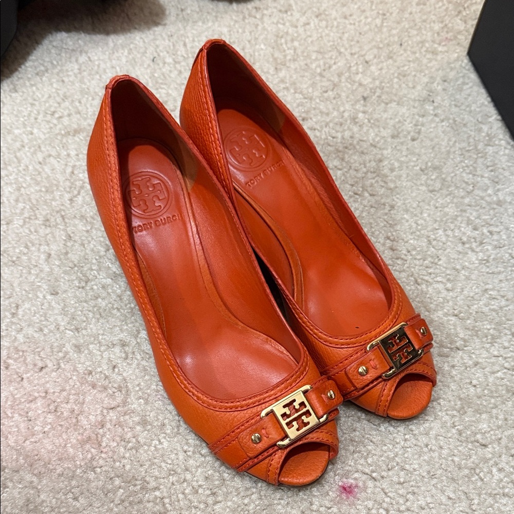 Tory Burch Orange Peep-Toe Flats